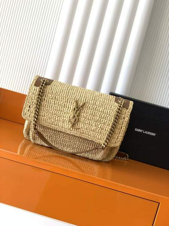 Picture of Saint Laurent Handbags _SKUfw216499399fw